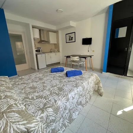 Monjardi * リョレート・デ・マル